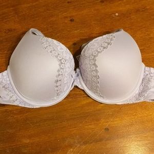 Lilac Victoria Secret push up bra 36C silver lace
